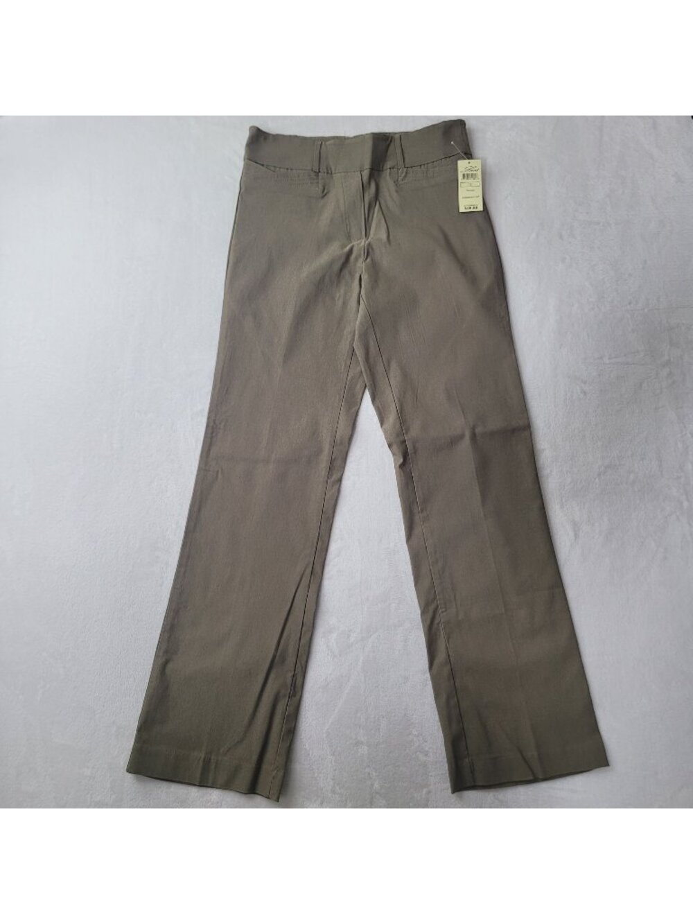 Leveret Women's Oatmeal Comfort Boot Cut Pants Size 12 NWT